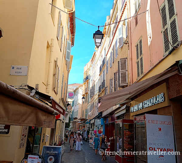 Rue Meynadier