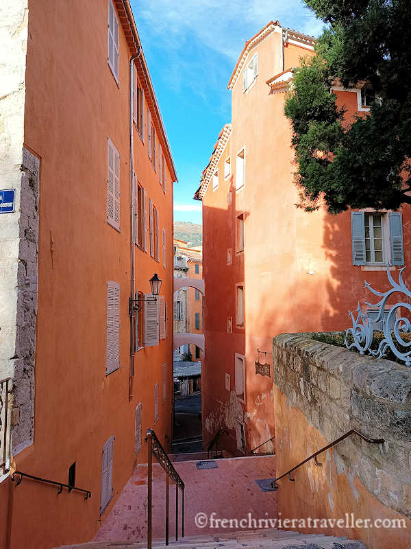 Stepped street in Grasse, France
