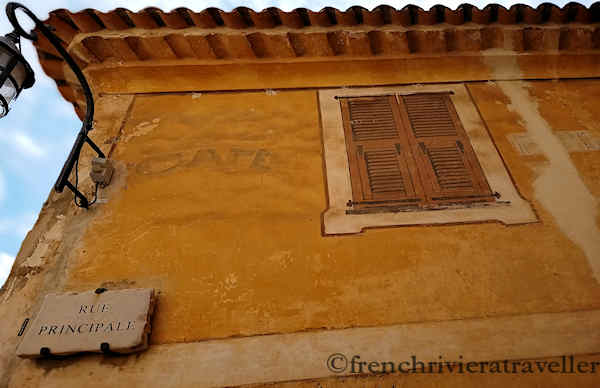 Trompe l'oeil window, Eze