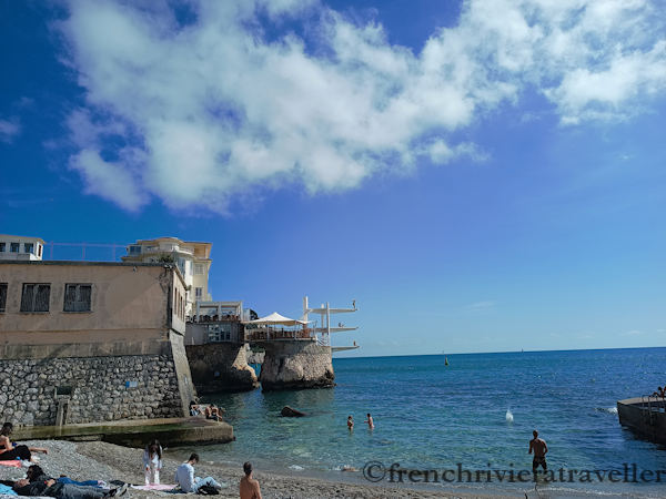 Bain Militaires beach